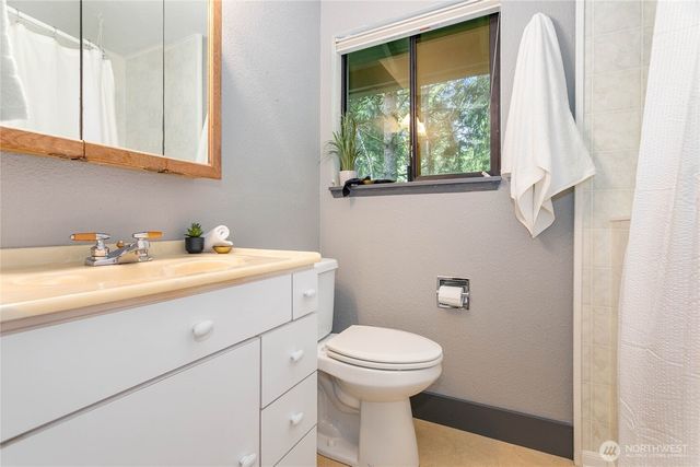 13 N Summit Drive, Bellingham, WA 98229