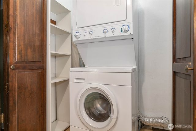 13 N Summit Drive, Bellingham, WA 98229