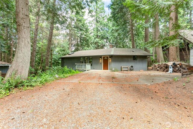 13 N Summit Drive, Bellingham, WA 98229