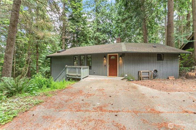 13 N Summit Drive, Bellingham, WA 98229