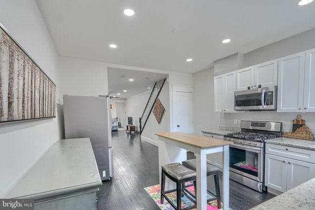 20 N CLINTON ST, Baltimore, MD 21224