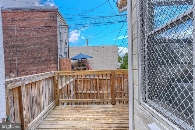 20 N CLINTON ST, Baltimore, MD 21224