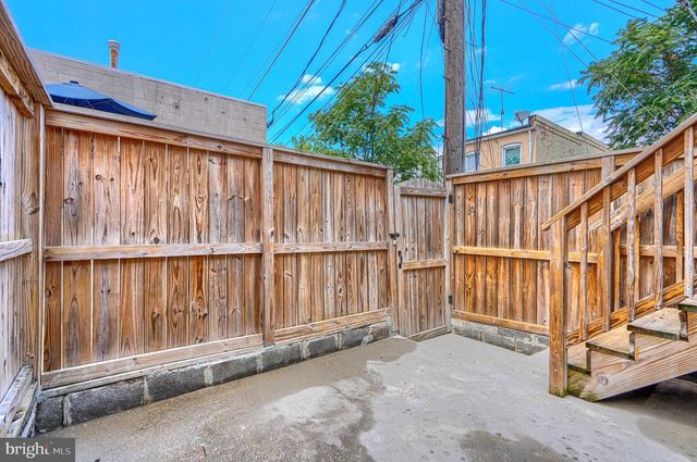 20 N CLINTON ST, Baltimore, MD 21224