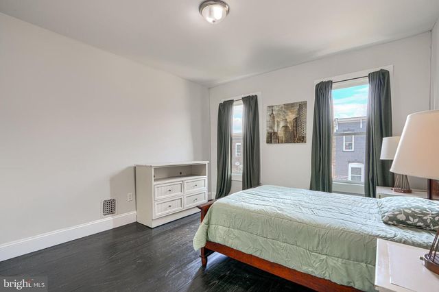 20 N CLINTON ST, Baltimore, MD 21224
