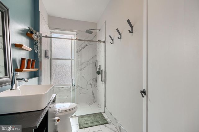 20 N CLINTON ST, Baltimore, MD 21224