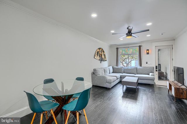 20 N CLINTON ST, Baltimore, MD 21224