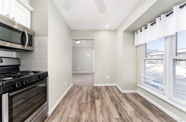 2 Dogwood 2, Selden, NY 11784