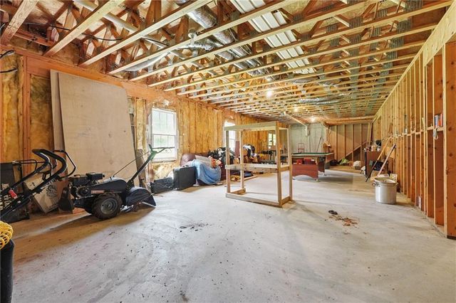 10307 E Cherokee Drive, Canton, GA 30115