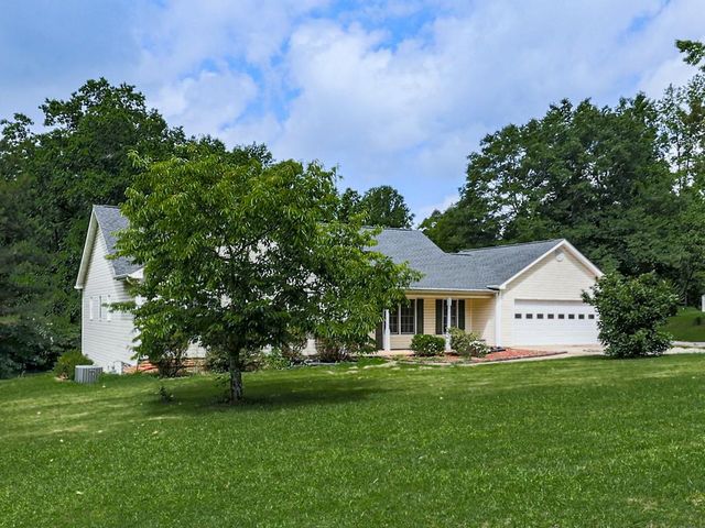 10307 E Cherokee Drive, Canton, GA 30115