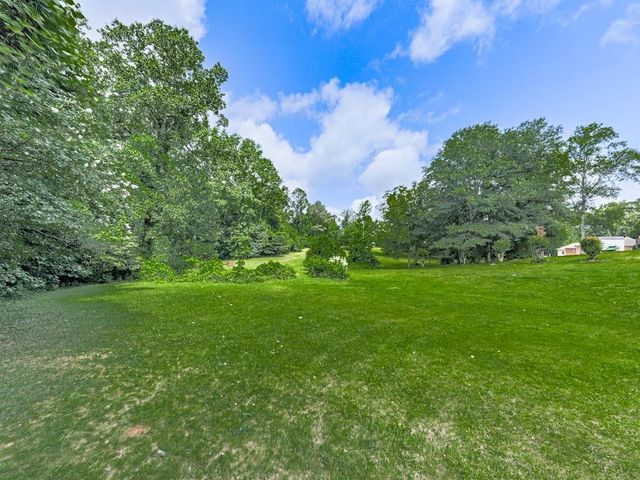 10307 E Cherokee Drive, Canton, GA 30115