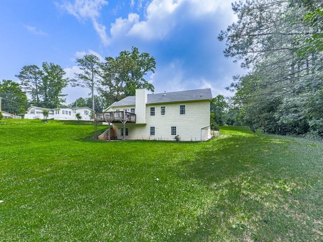 10307 E Cherokee Drive, Canton, GA 30115