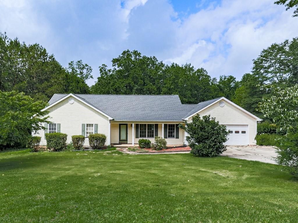 10307 E Cherokee Drive, Canton, GA 30115