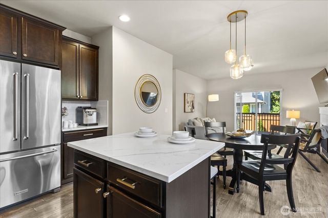 14225 56th Place W, Edmonds, WA 98026