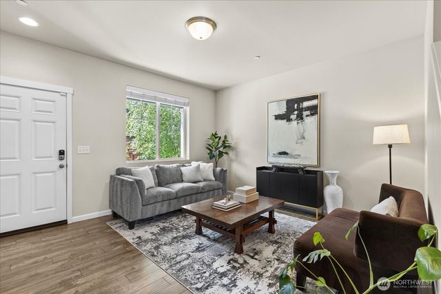 14225 56th Place W, Edmonds, WA 98026