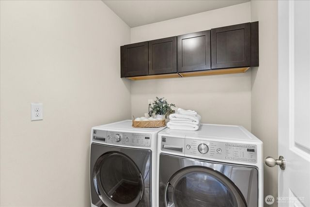 14225 56th Place W, Edmonds, WA 98026