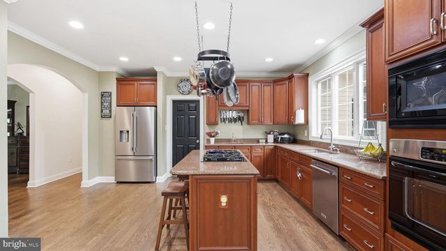 15613 THOROUGHFARE RD, Gainesville, VA 20155