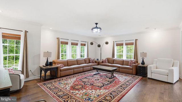 15613 THOROUGHFARE RD, Gainesville, VA 20155