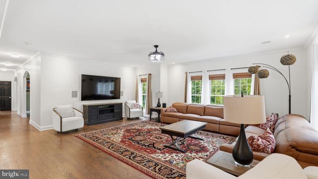 15613 THOROUGHFARE RD, Gainesville, VA 20155