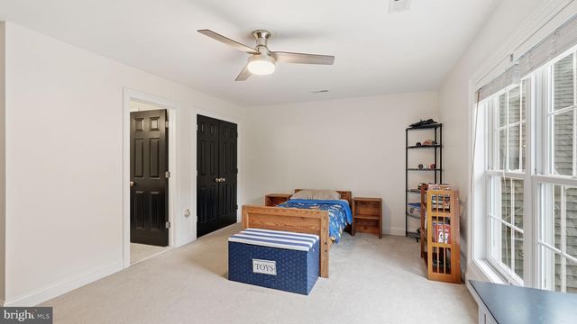 15613 THOROUGHFARE RD, Gainesville, VA 20155