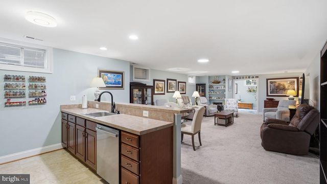 15613 THOROUGHFARE RD, Gainesville, VA 20155