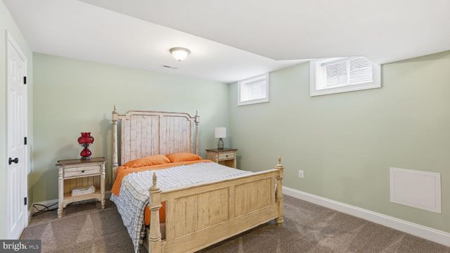 15613 THOROUGHFARE RD, Gainesville, VA 20155