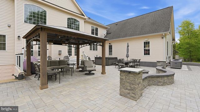 15613 THOROUGHFARE RD, Gainesville, VA 20155