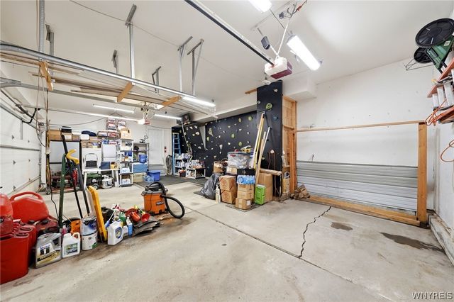 6970 Lockwood Court, Lockport Town, NY 14094
