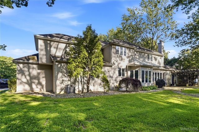 6970 Lockwood Court, Lockport Town, NY 14094