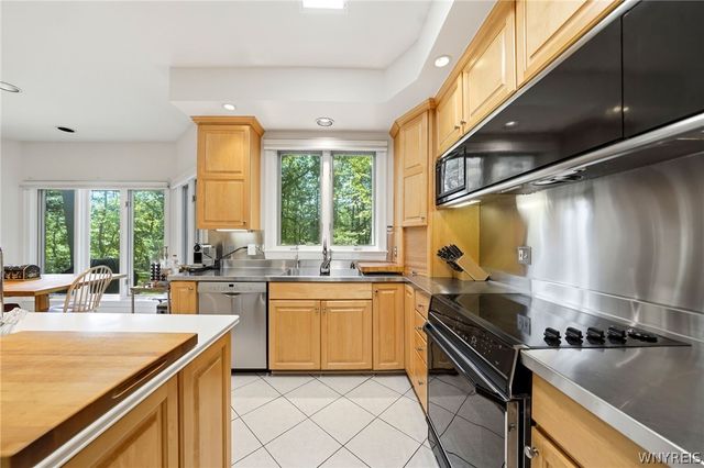 6970 Lockwood Court, Lockport Town, NY 14094