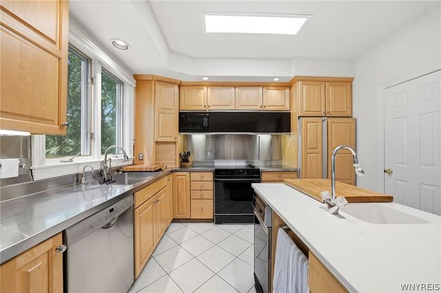 6970 Lockwood Court, Lockport Town, NY 14094