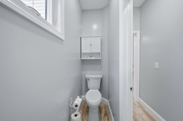 74 Leonard St, Boston, MA 02122