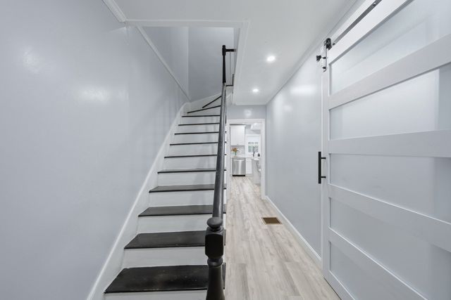 74 Leonard St, Boston, MA 02122