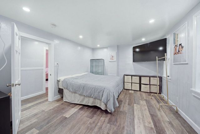 74 Leonard St, Boston, MA 02122