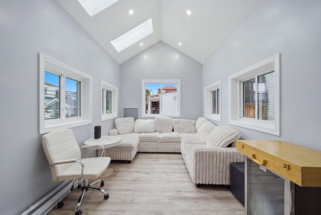 74 Leonard St, Boston, MA 02122