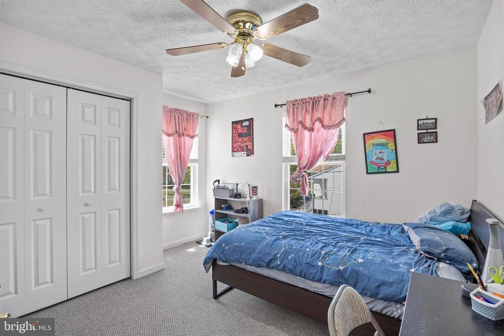 Image 29 of property listing at 380 SOUTH DR, Severna Park, MD 21146