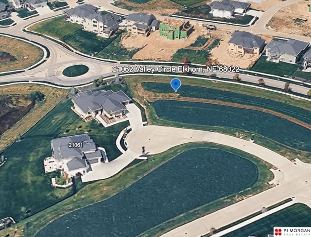 21062 Valley Circle, Elkhorn, NE 68022