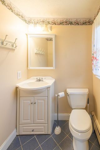 1 Raymond Street, Dudley, MA 01571