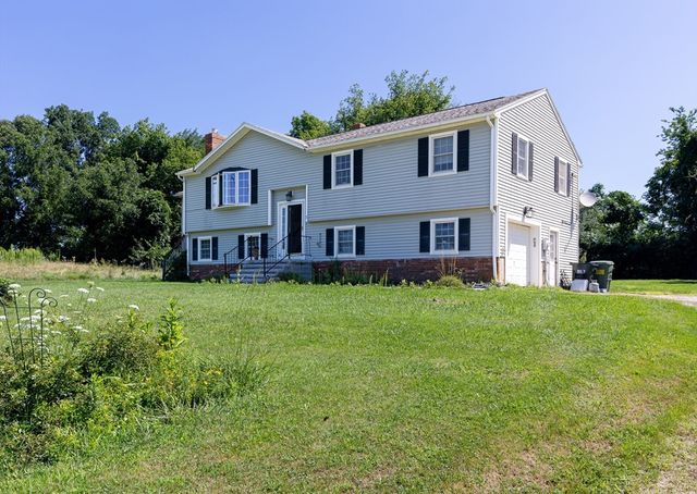 1 Raymond Street, Dudley, MA 01571
