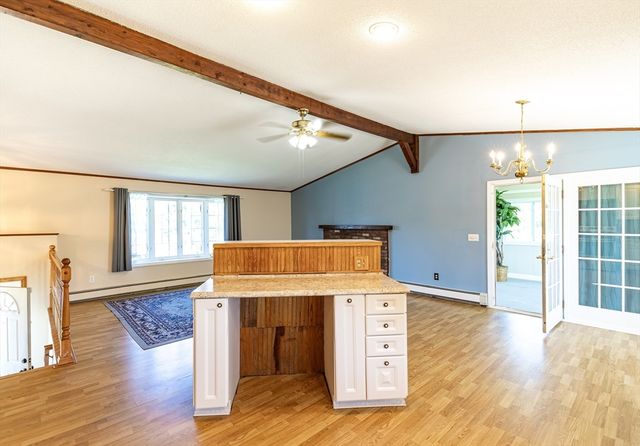 1 Raymond Street, Dudley, MA 01571