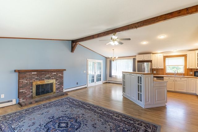 1 Raymond Street, Dudley, MA 01571