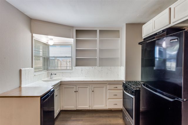 2624 Frazier Avenue, Fort Worth, TX 76110