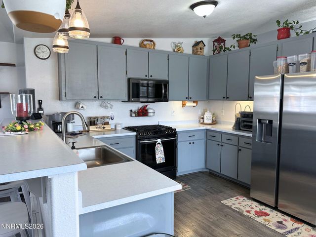 1003 Dwight Way, Dayton, NV 89403