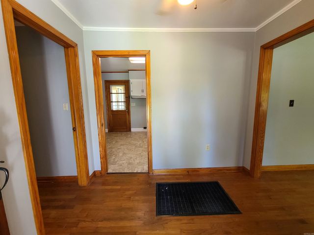 889 W main Street, Piggott, AR 72454
