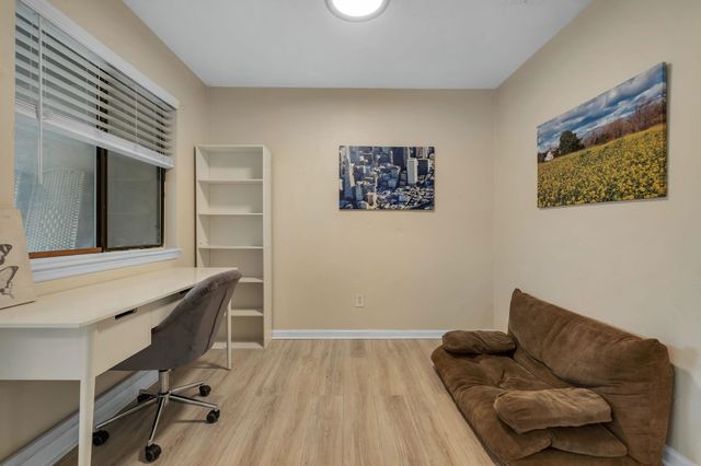 1309 Airport Dr Apt C7, Tallahassee, FL 32304