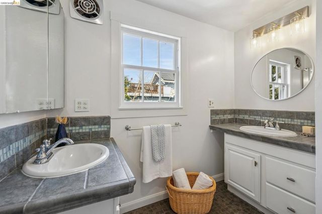 1815 1815 Vine St, Berkeley, CA 94703