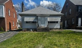 2239 Barrington Road, University Heights, OH 44118