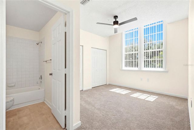 701 MIRROR LAKE DRIVE N 202, St Petersburg, FL 33701