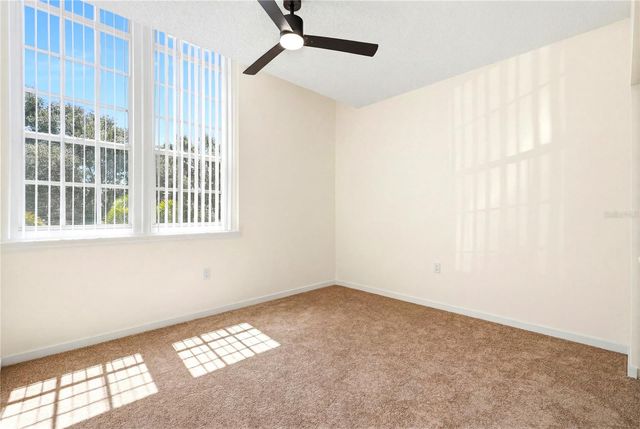 701 MIRROR LAKE DRIVE N 202, St Petersburg, FL 33701