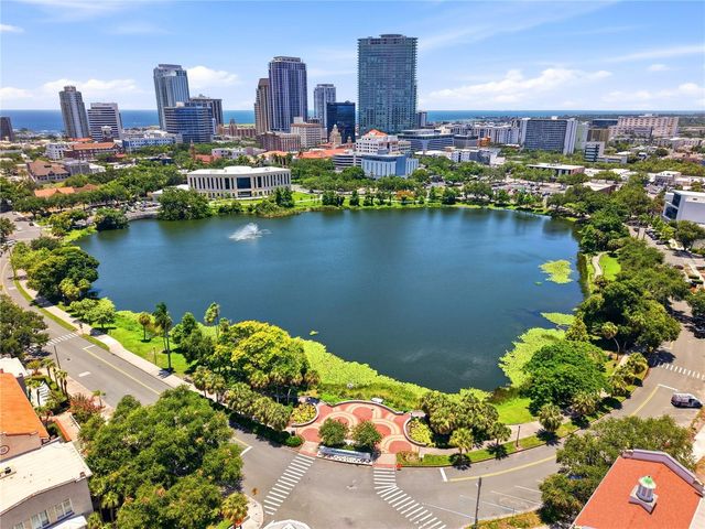 701 MIRROR LAKE DRIVE N 202, St Petersburg, FL 33701