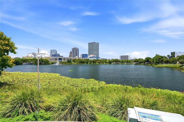 701 MIRROR LAKE DRIVE N 202, St Petersburg, FL 33701